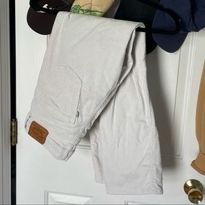 LEVIS RIBCAGE STRAIGHT ANKLE CORDUROY PANTS